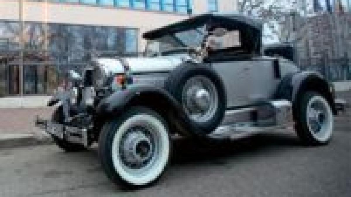 masina de colectie pe strazile bucurestiului