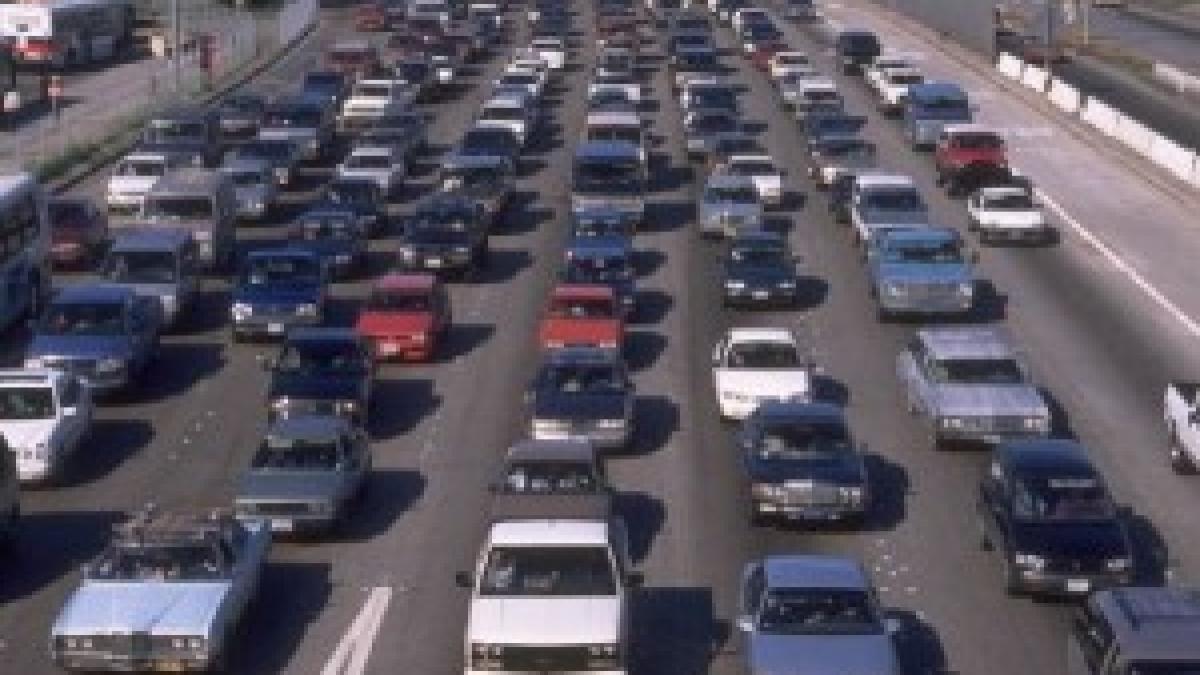 Poluarea din oraşe mai nocivă decât Cernobîlul