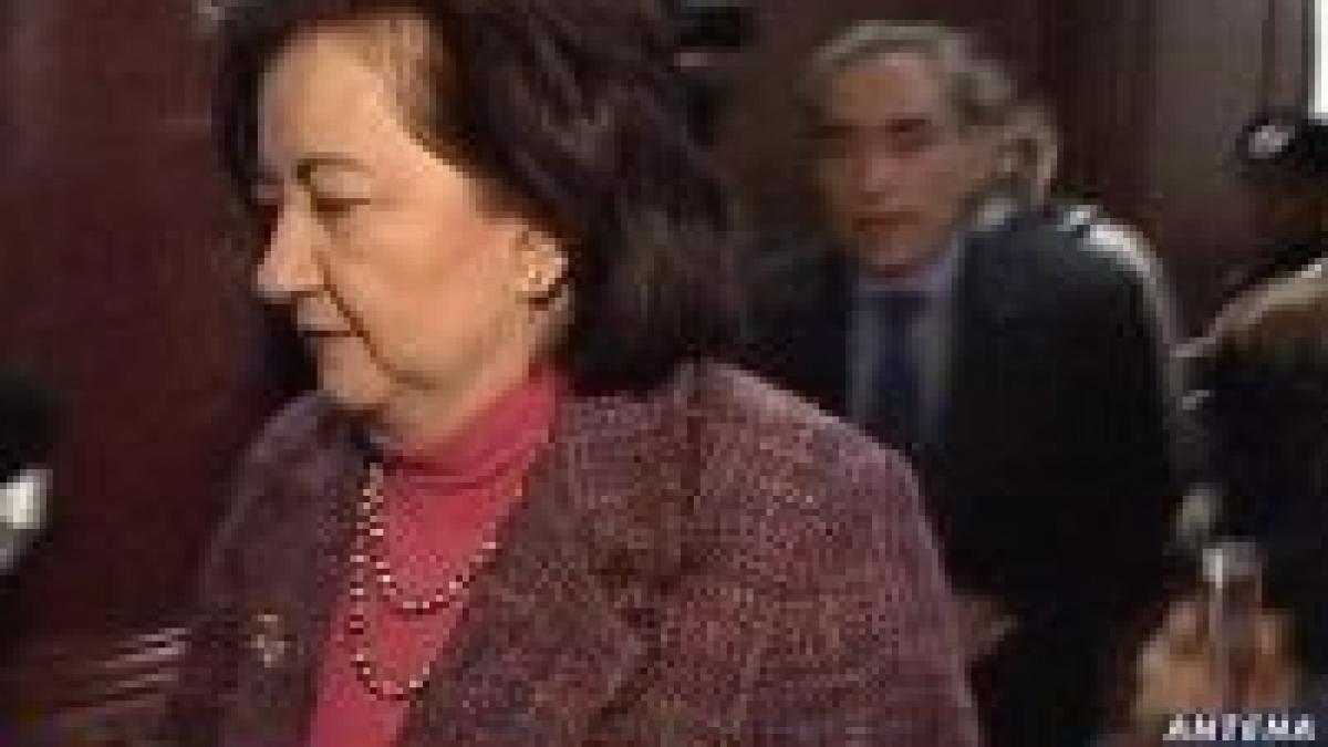 instanta a hotarat sotii roman sunt divortati