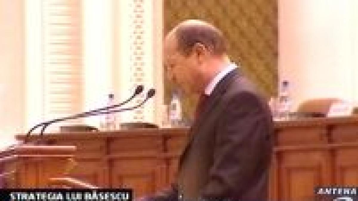 basescu demisioneaza daca e suspendat