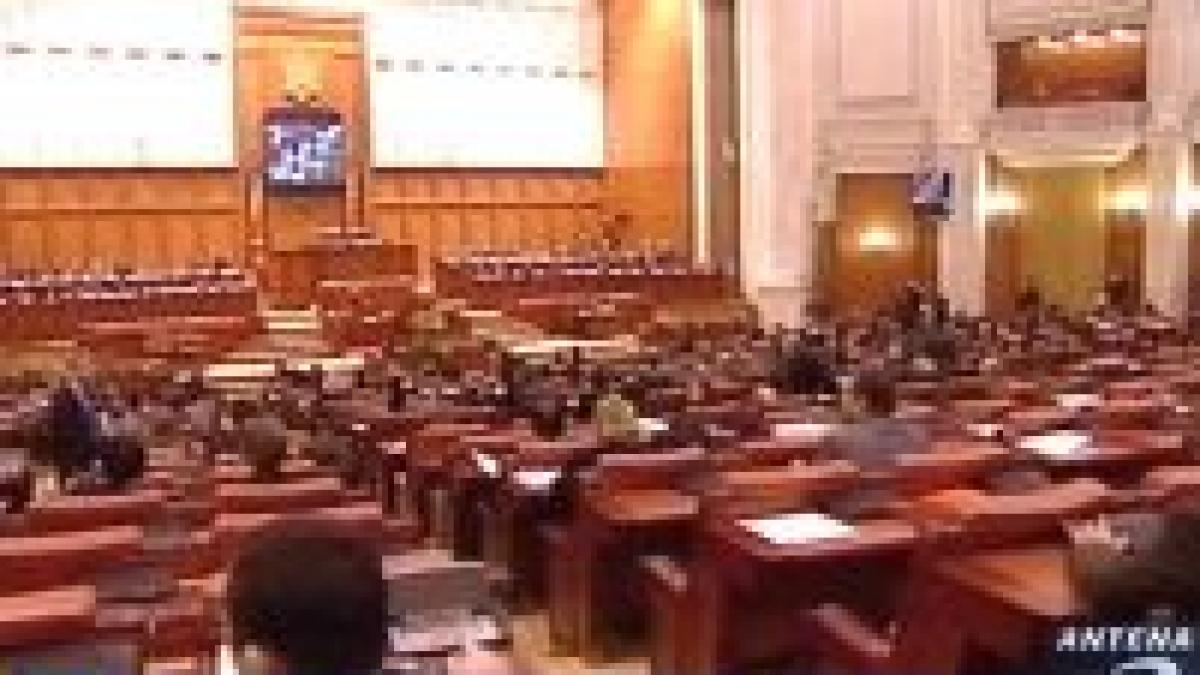 Presa străină: Scopul lui Băsescu - anticipatele
