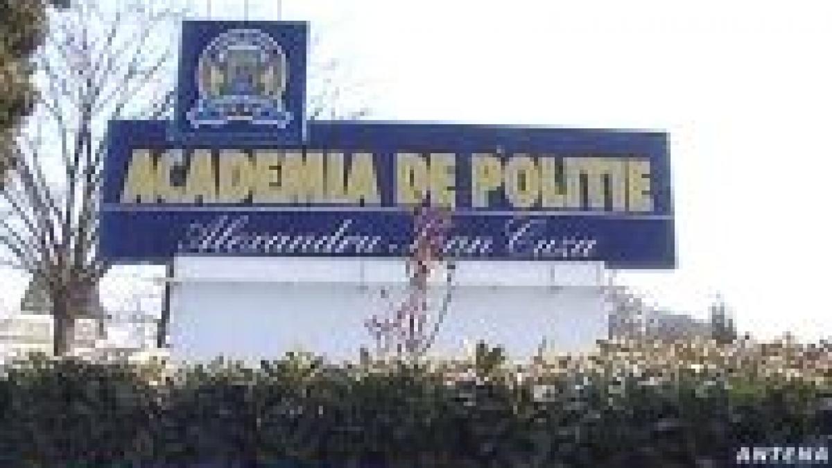 atentie cadeti studii reduse la academia de politie