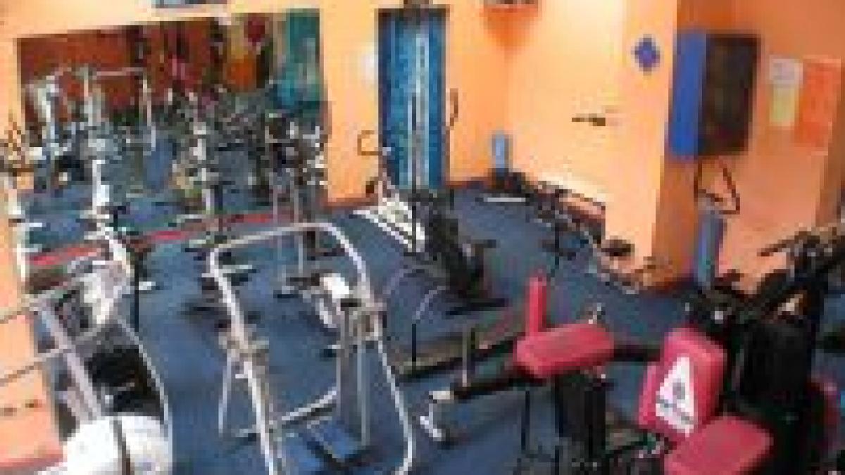 deputatii slabesc din bani publici 1 000 burta