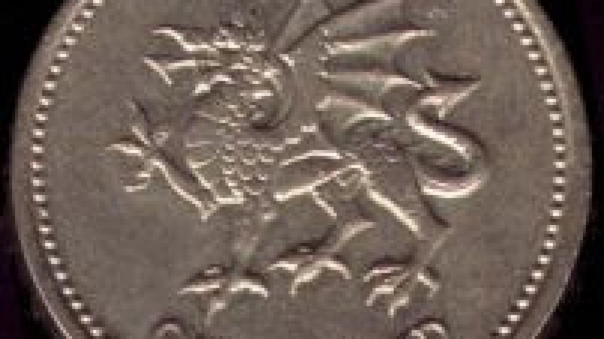 doi dolari americani pentru o lira sterlina