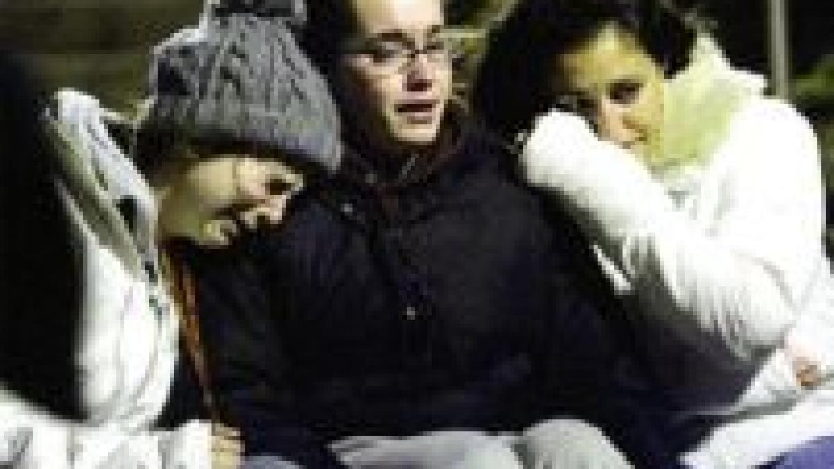 mai putini cu un erou