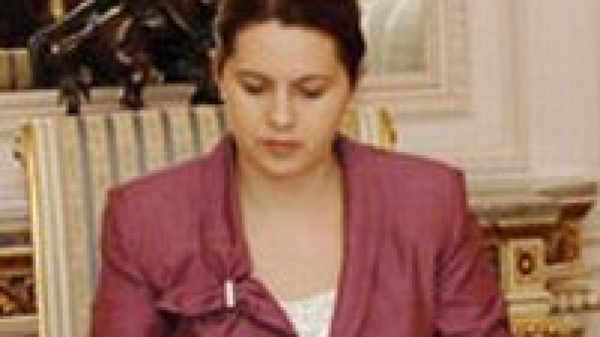 adriana saftoiu a lansat vocile puterii