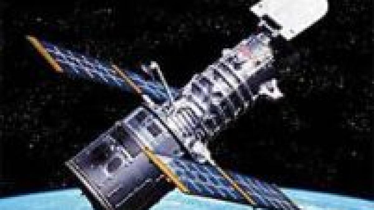 india a lansat primul satelit comercial