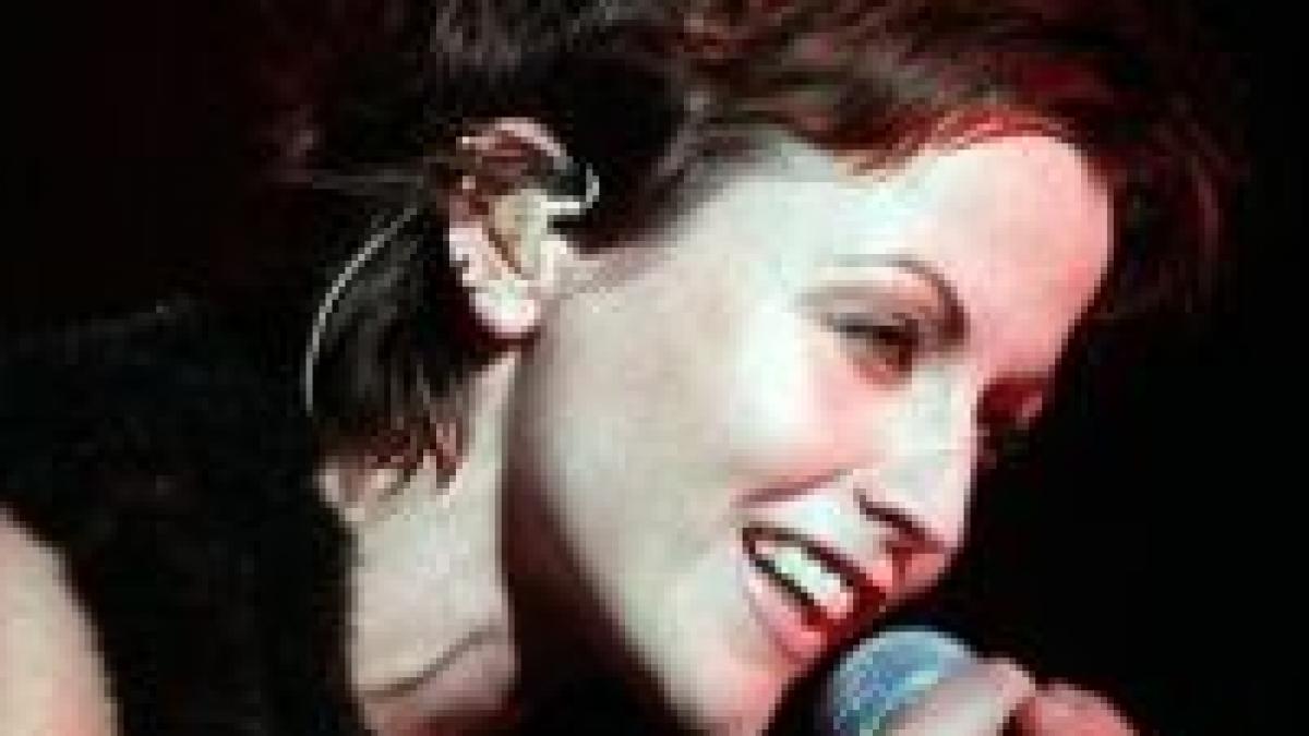 solista formatiei cranberries revine pe scena