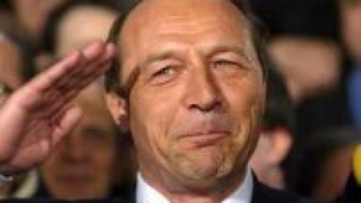 basescu este un capitan in fata furtunii