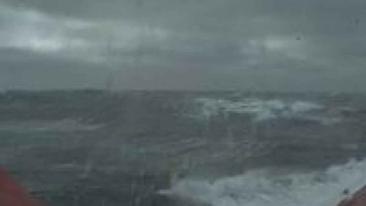 constanta aviz de furtuna pe mare