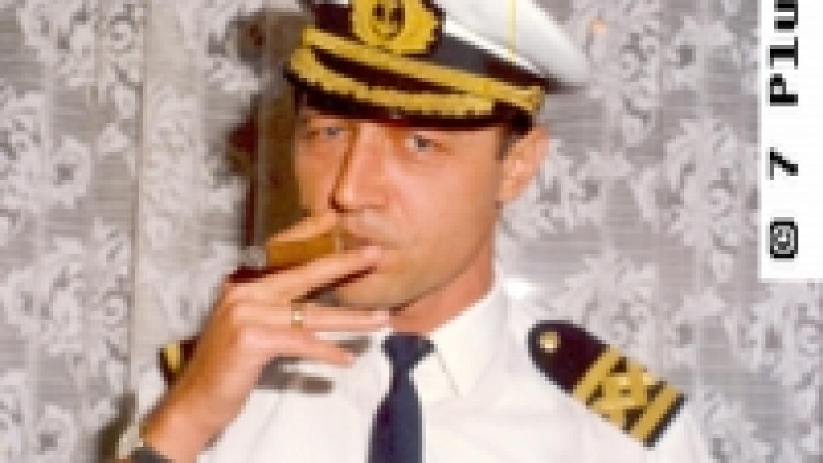 tinerii liberali au gasit flota lui basescu