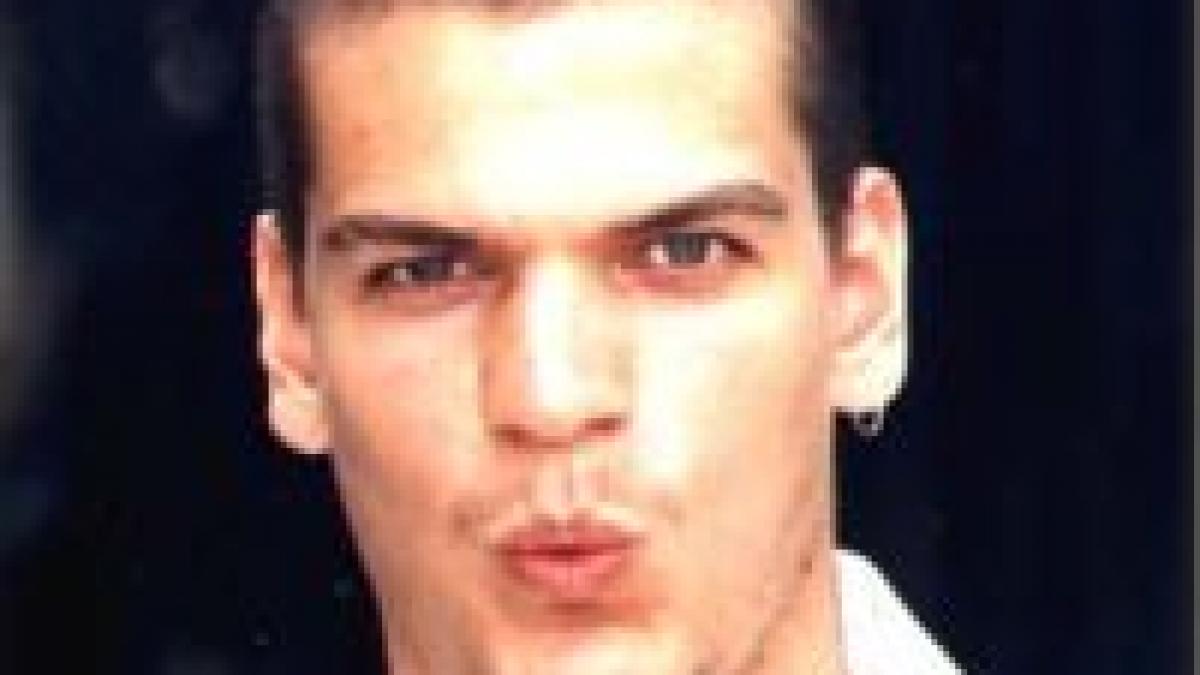 chirila poate interpreta melodiile vama veche