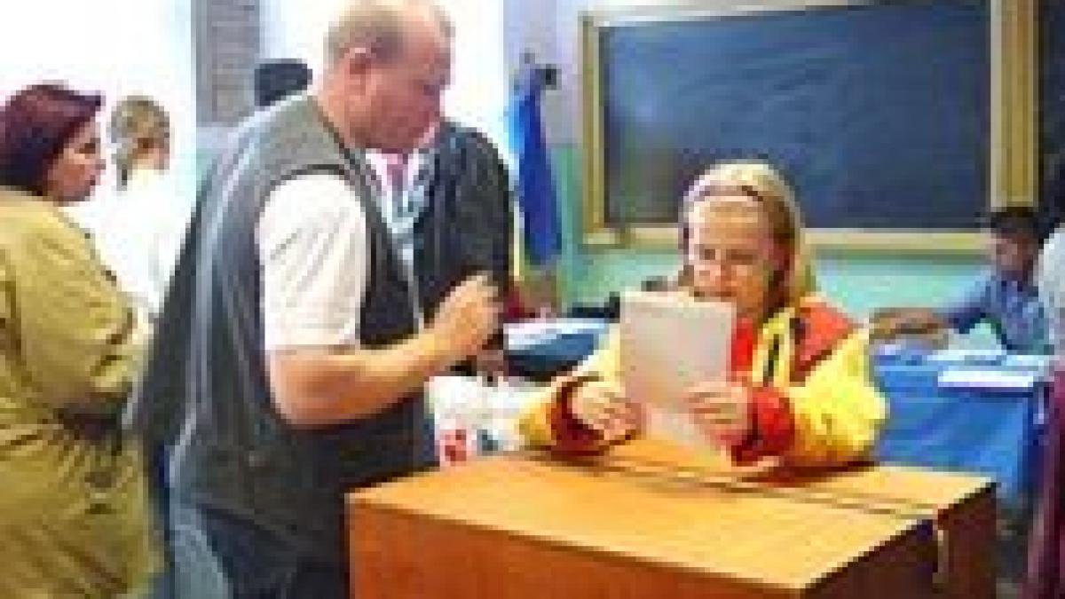 romanii din strainatate se inghesuie la vot