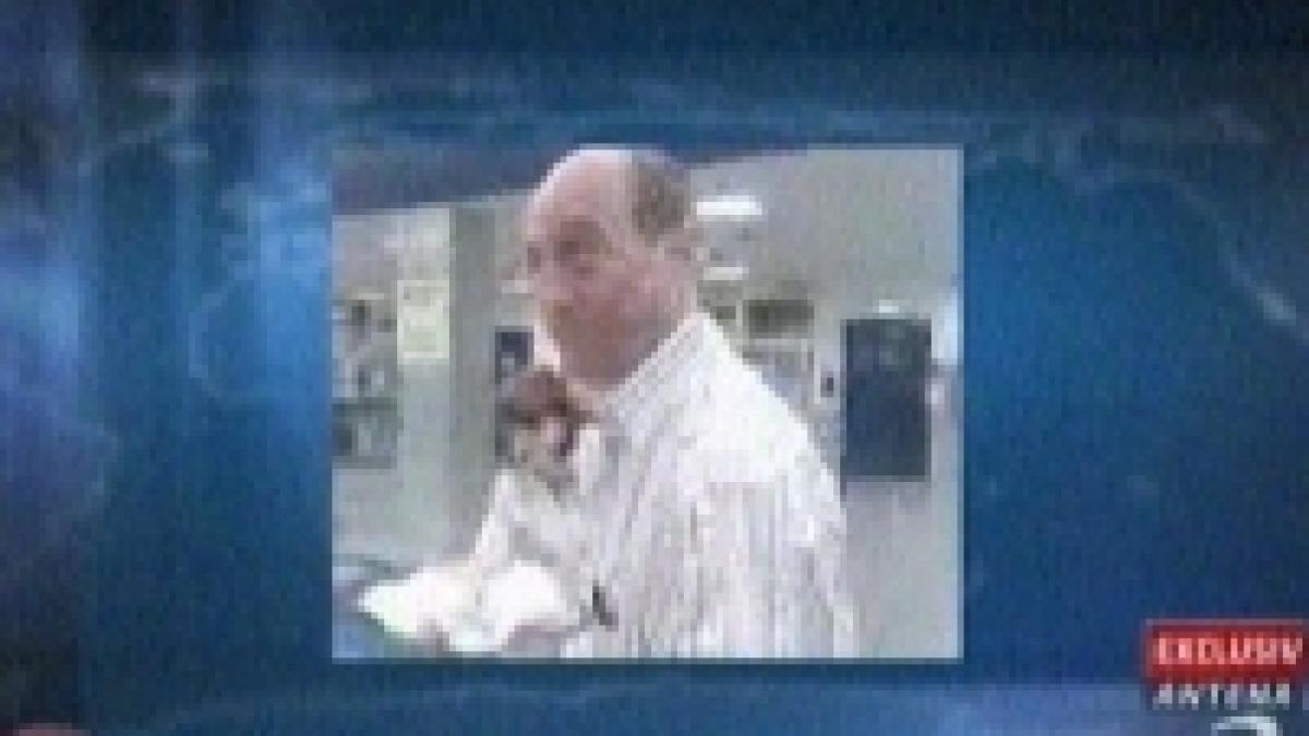 basescu pleaca de emotie la cumparaturi