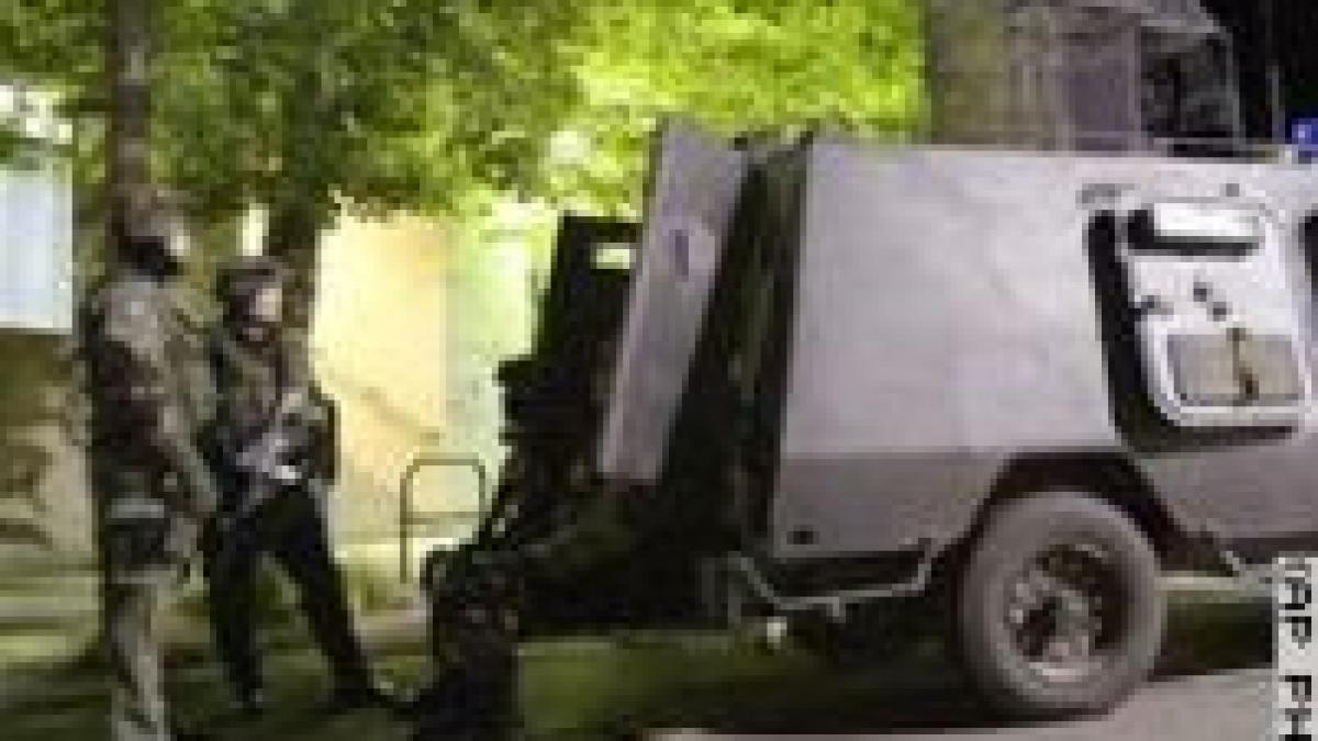 sua 4 persoane au fost impuscate de un lunetist