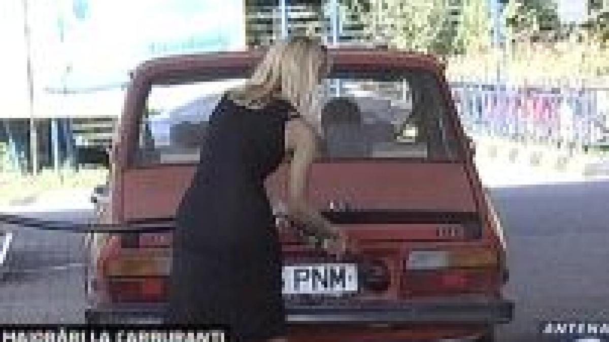 rompetrol a scumpit benzina cu 3 bani pe litru