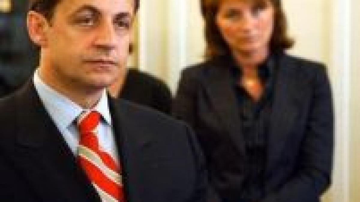 Fiică a lui Sarkozy rănită de o motocicletă
