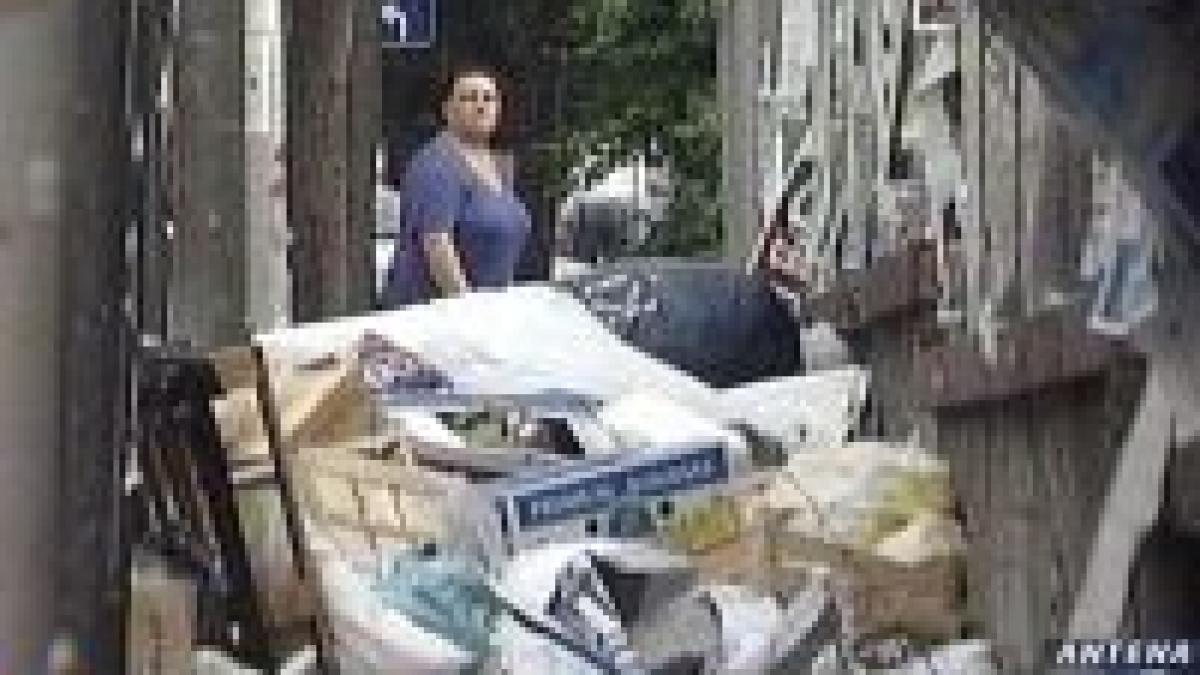 România închide uşa deşeurilor din Napoli