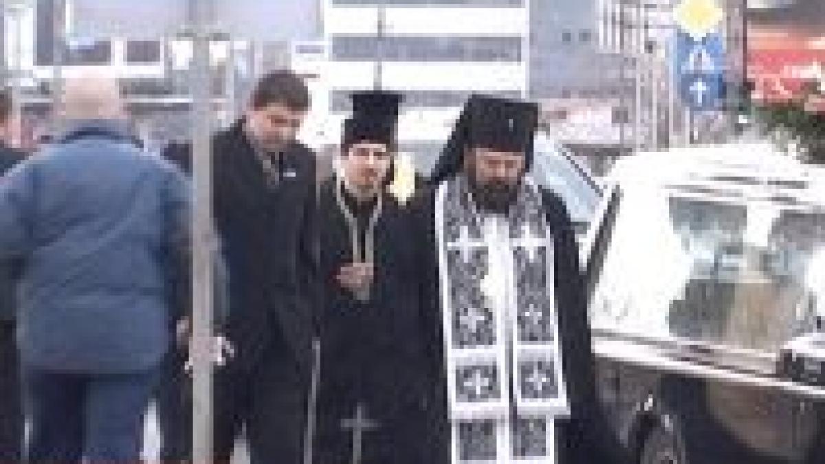 ilfov un preot fals isi face manastire