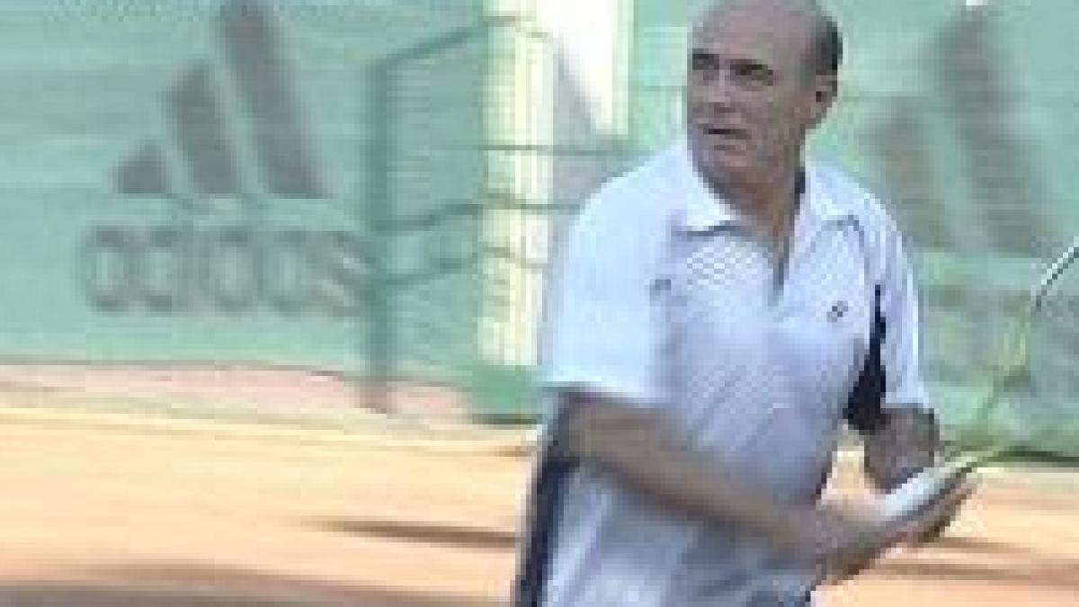 parlamentarii se antreneaza in politica tenisului