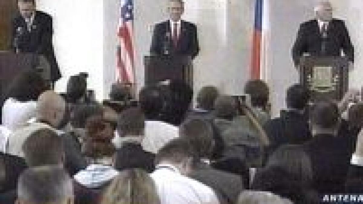 bush rusia nu este inamicul nostru