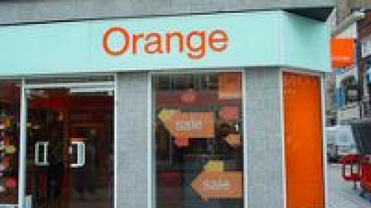 orange sarbatoreste 10 ani in romania
