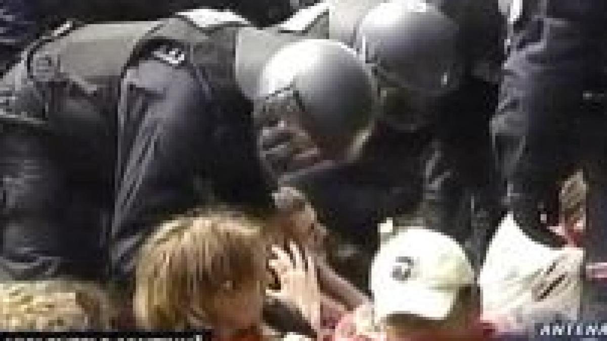 violentele continua la summit ul g8