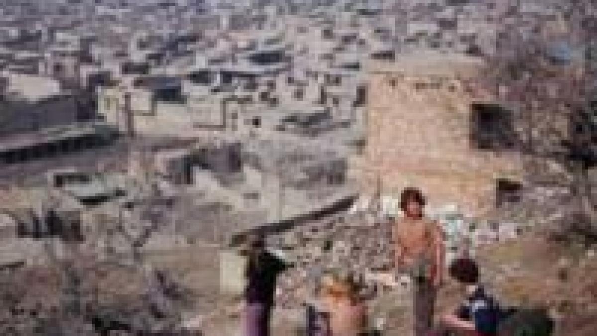 atentat la kabul 35 de politisti morti