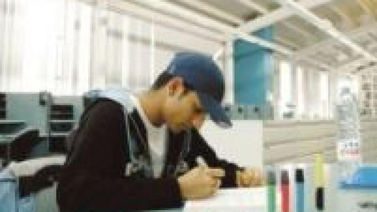 cartea de munca un lux pentru angajatii romani