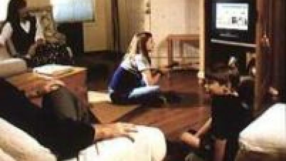 romanii nu citesc dar se uita la televizor