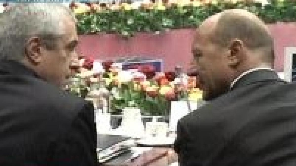 basescu tariceanu armistitiu de fatada