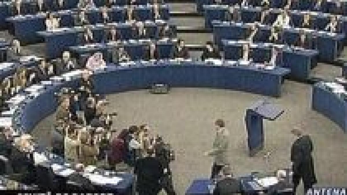 presa straina romania scapa de clauza de salvgardare