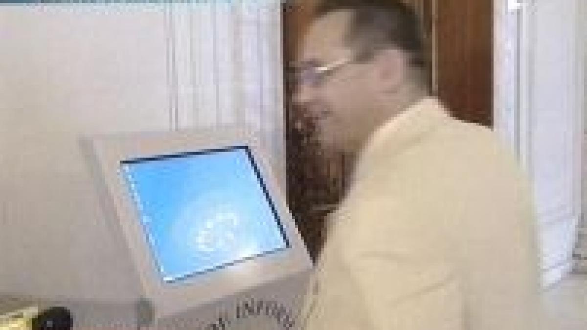 parlamentarii isi joaca soarta la solitaire