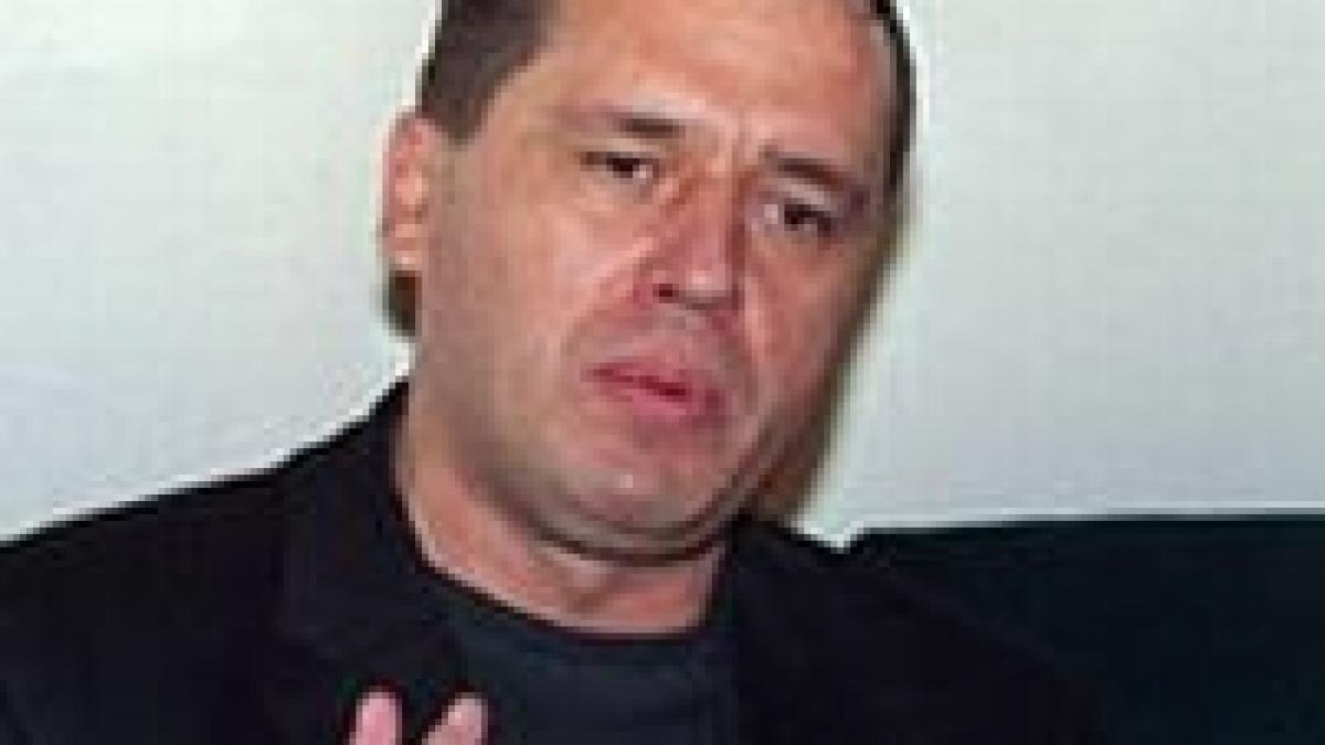 ciuvica ii acuza pe blaga si frunzaverde de contrabanda cu tigari