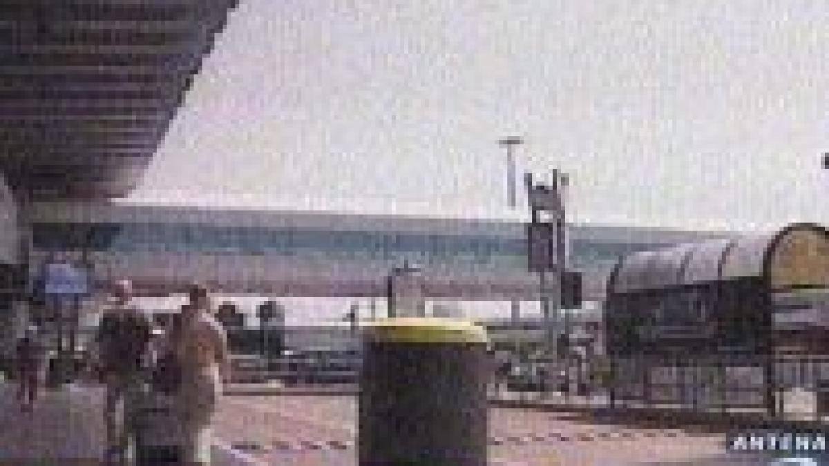 alerta terorista pe un aeroport din roma
