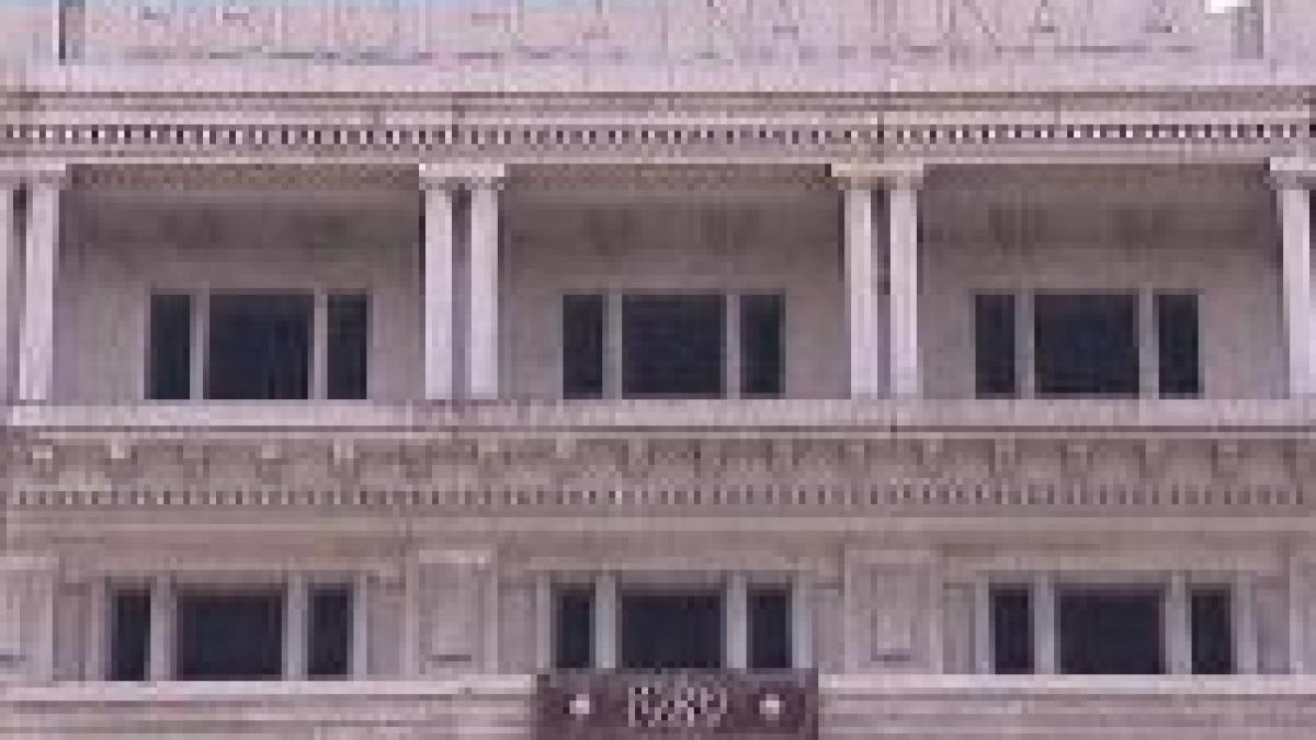 biblioteca nationala din ruina transformata in mall cultural