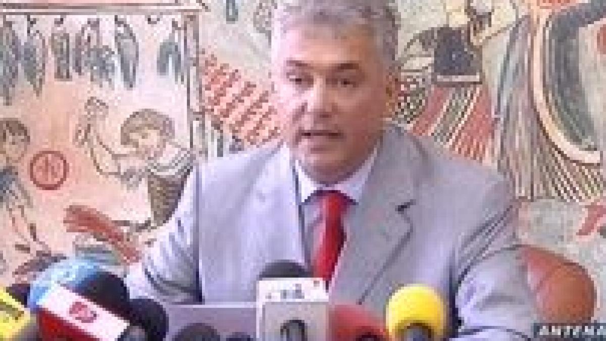 dupa palmierii lui mazare artarii canadieni ai lui videanu