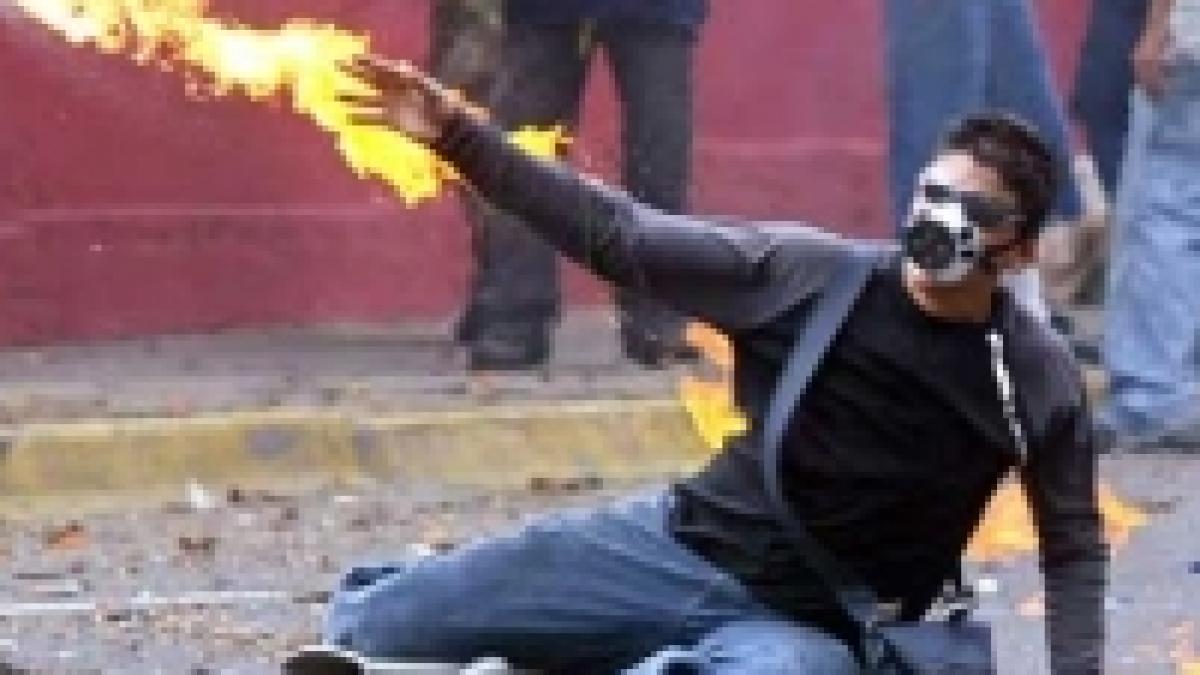 Nu mai putem afla cum se fabrică bombele de pe internet