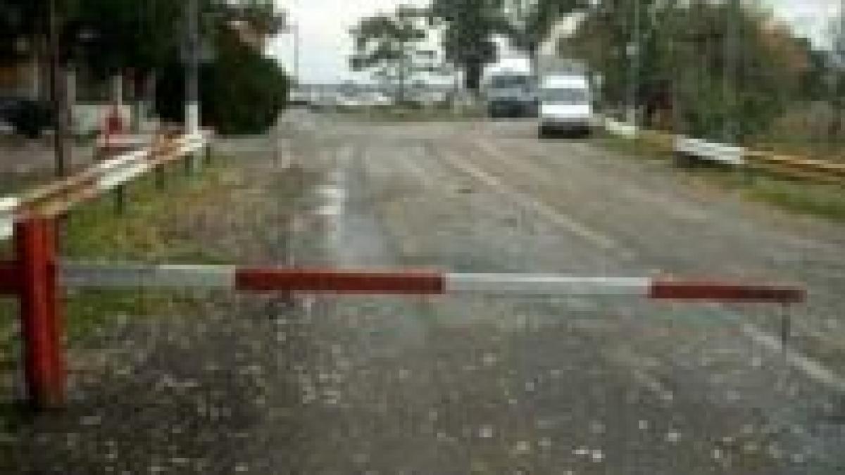 romanii nu sunt lasati sa intre in serbia fara vize video