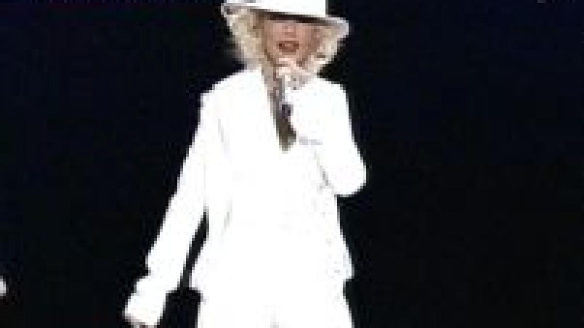 show total cu aguilera la hong kong video