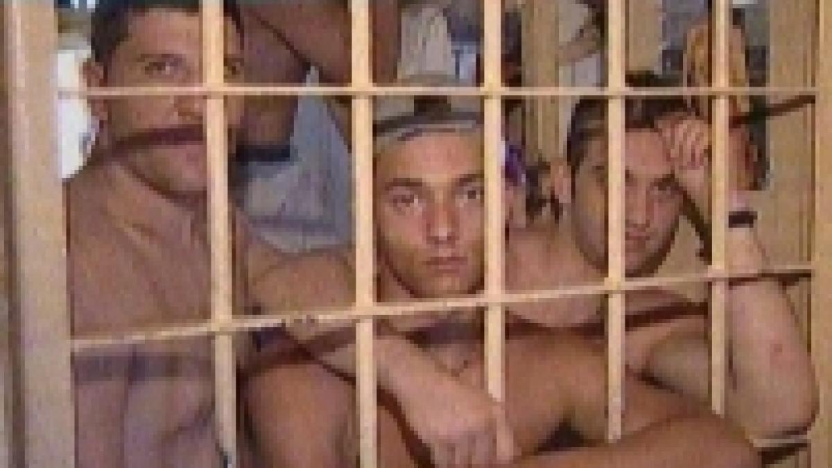 la racoare nu i racoare detinutii fac economie de apa video