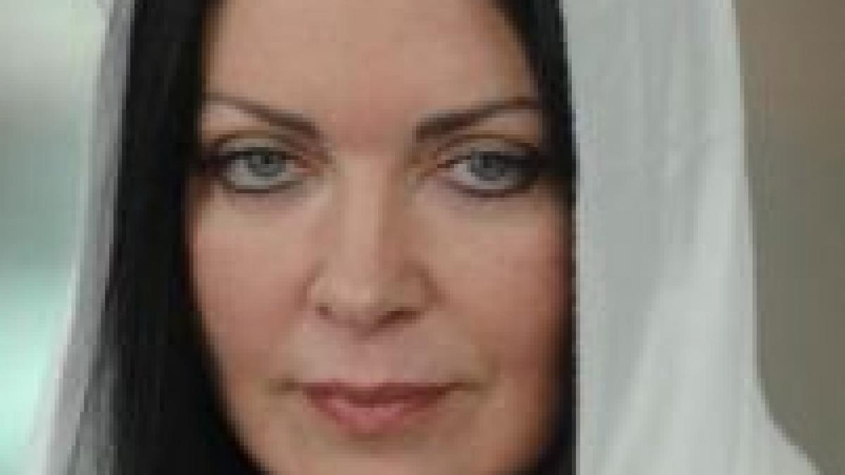 o britanica s a casatorit cu fiul lui ben laden galerie foto