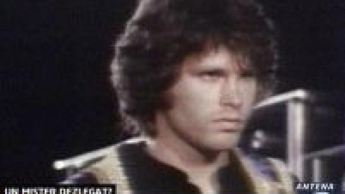 moartea legendarului jim morrison dezvaluiri socante video si galerie foto