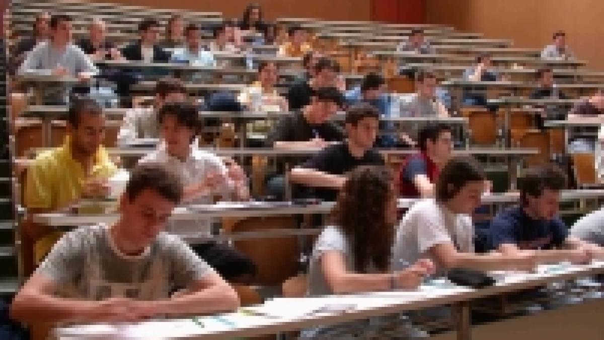 cosmarul inscrierii la facultate in bucuresti