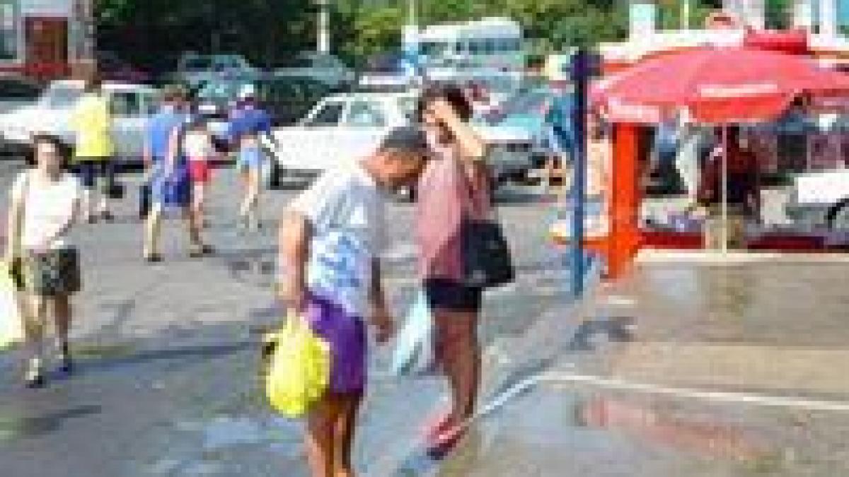 canicula pana pe 27 iulie joi si vineri peste 60 de grade