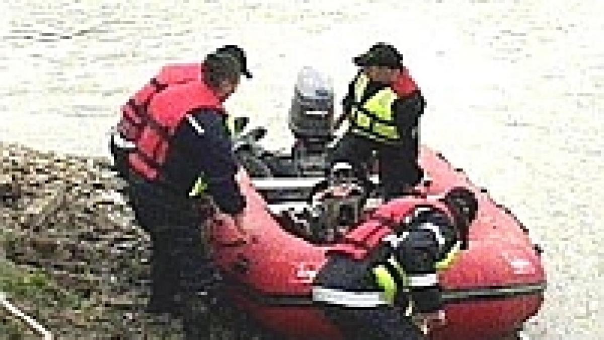 doi romani au murit inecati in italia