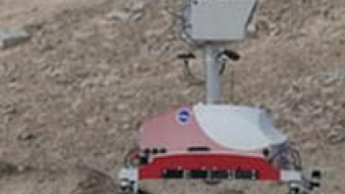 nasa face teste cu roboti lunari