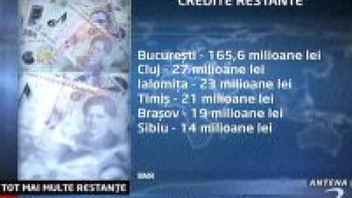 romanii iau credite pe care nu le mai platesc