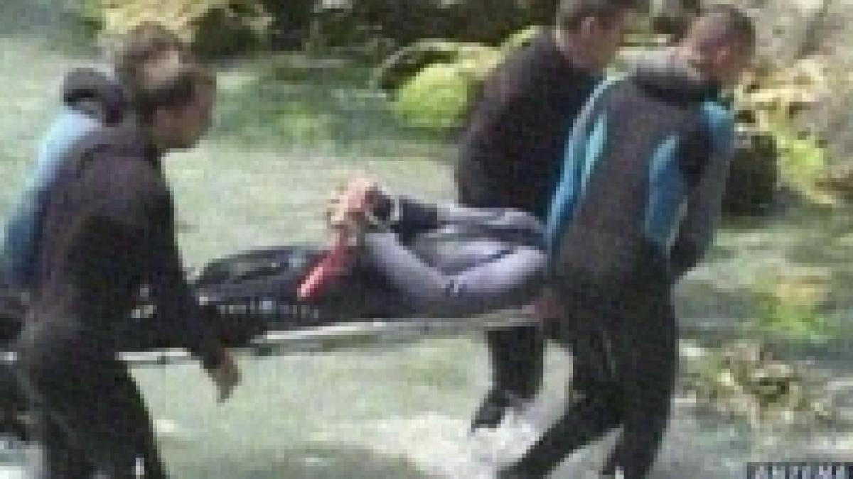 botezul apei pentru primii scafandri salvatori