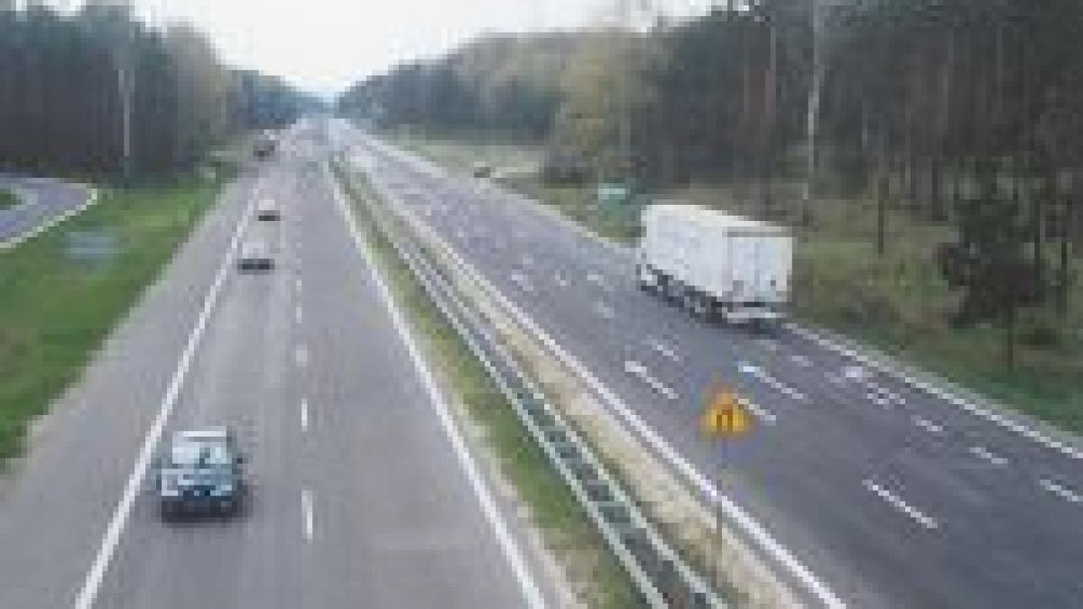 masinile mai grele de 7 5 tone nu mai pot circula pe drumul spre mare in weekend